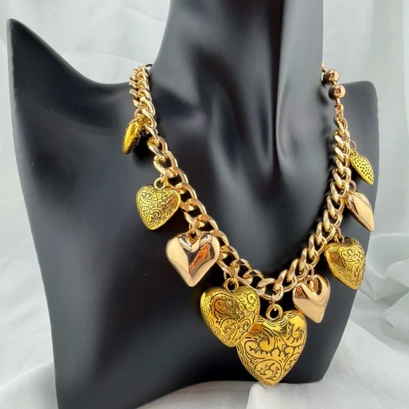 Gold Heart Charm Chain Necklace | Vintage Inspired Statement Jewelry - Picture 6 of 9